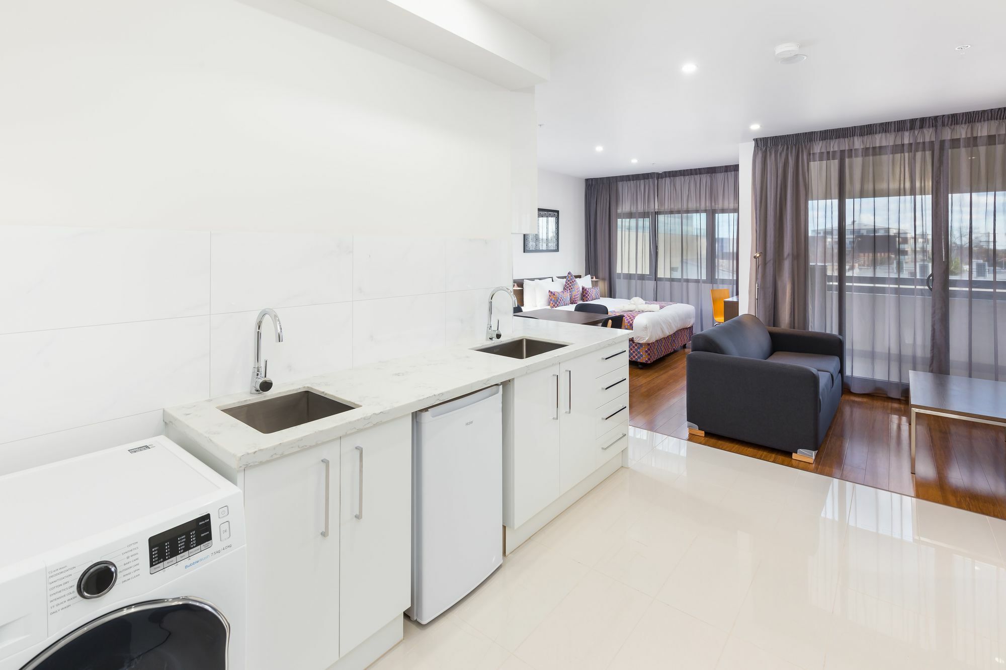 City Edge Dandenong Apartment Hotel Dış mekan fotoğraf